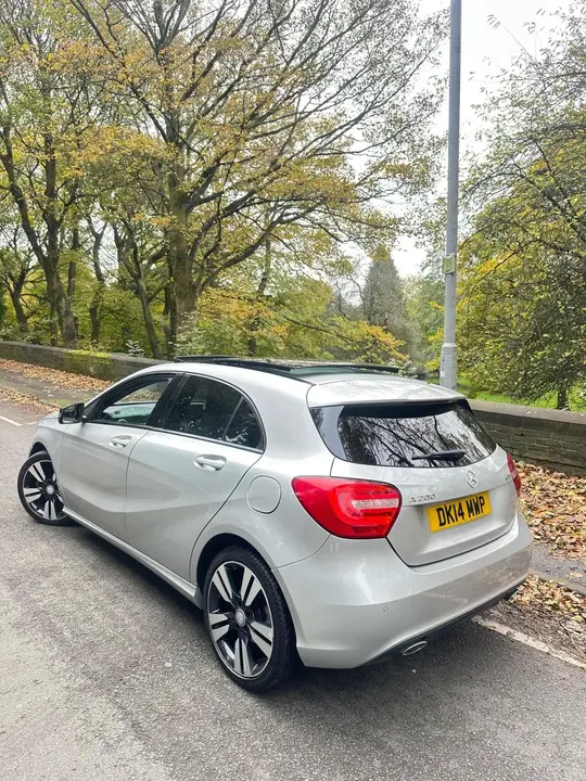 Mercedes-Benz A-Class 2014 photo 3