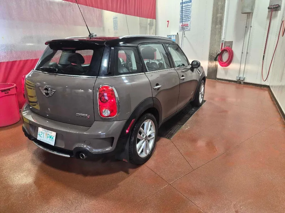 Mini Cooper S Countryman 2012 photo 2