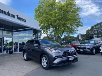 Toyota Highlander 2025 photo 2