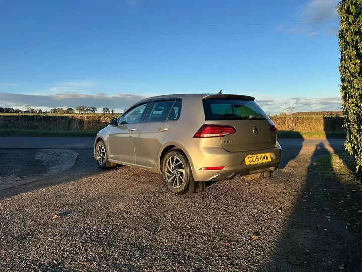 Volkswagen Golf 2019 photo 5