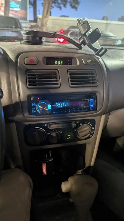 Toyota Corolla 1999 photo 2