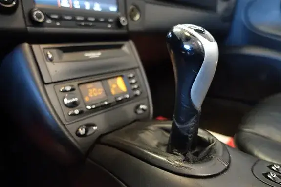 Porsche 911 Carrera 2001 photo 4