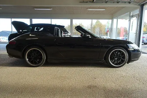Porsche 911 Carrera 2001 photo 3