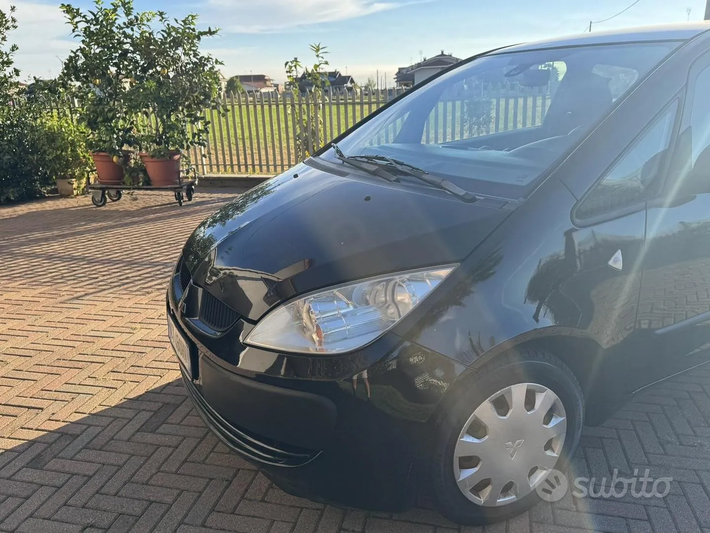 Mitsubishi Colt 2006 photo 4