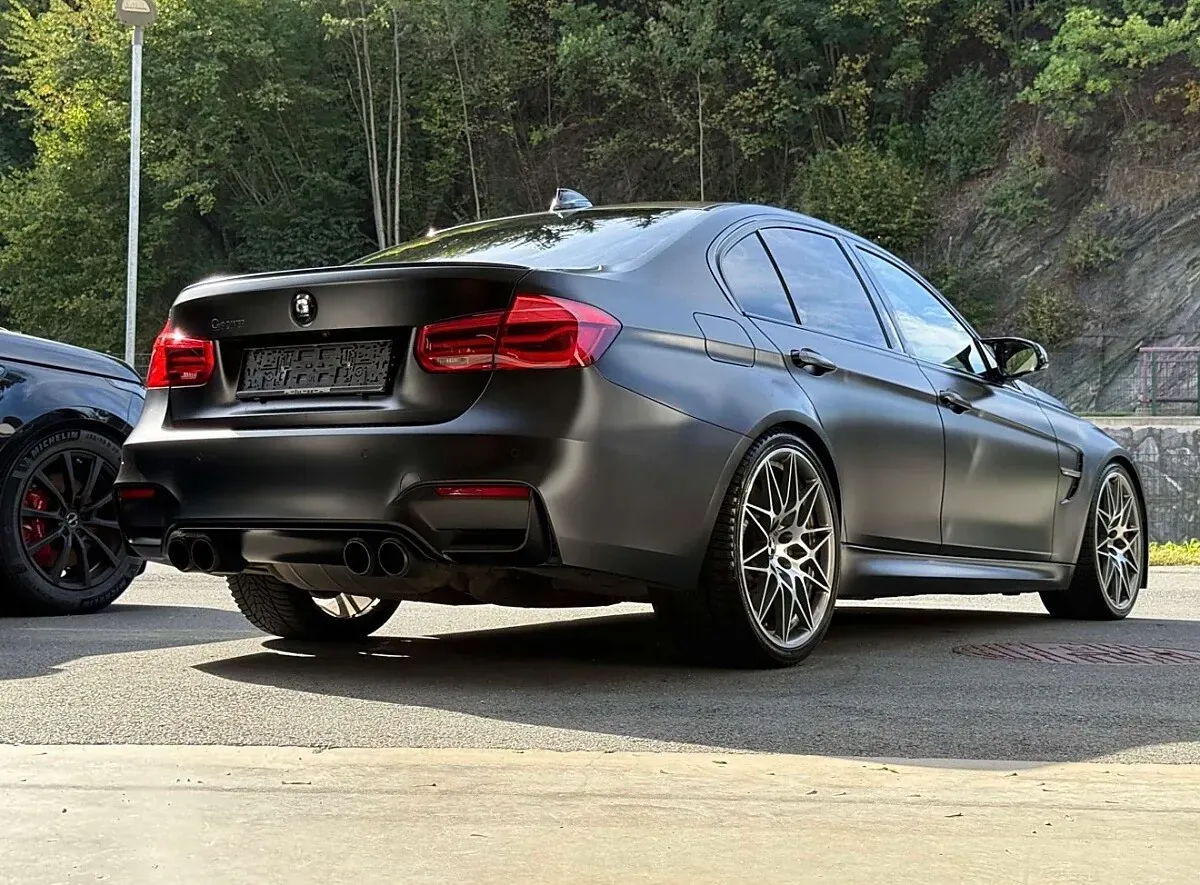 BMW 3Er Reih 2018 photo 2