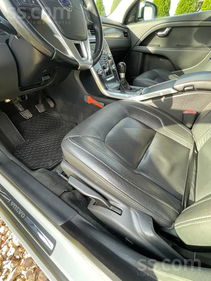 Volvo V70 2014 photo 4