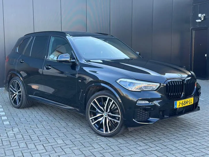 BMW X5 2020 photo 2