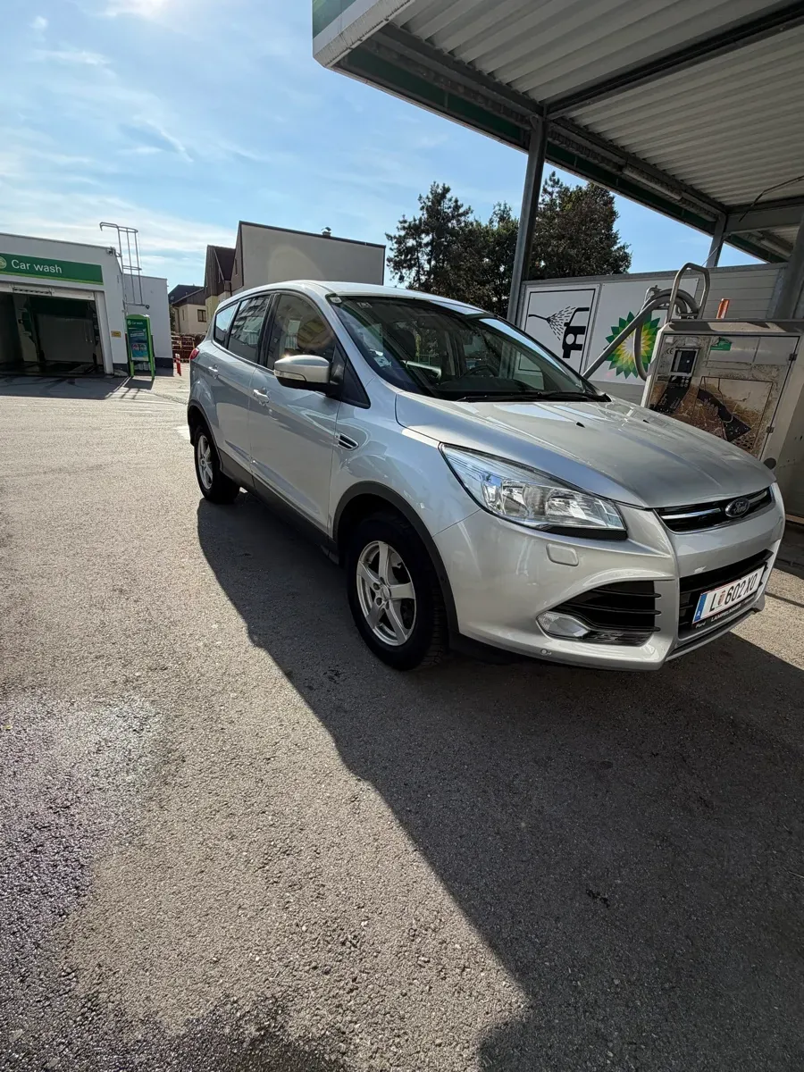 Ford Kuga 2014 photo 3