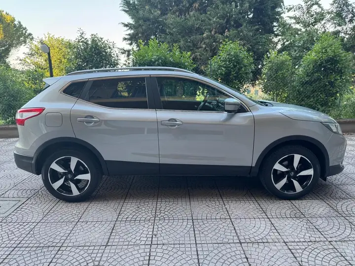 Nissan Qashqai 2017 photo 3