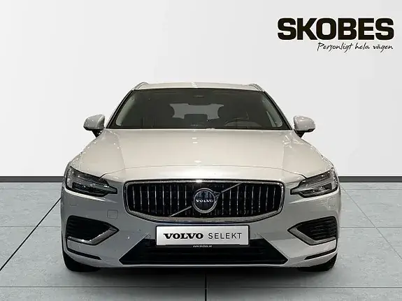 Volvo V60 2025 photo 2