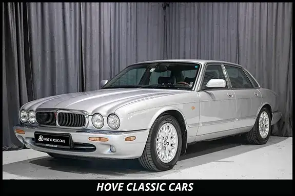 Jaguar Xj8