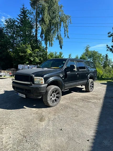 Ford Excursion