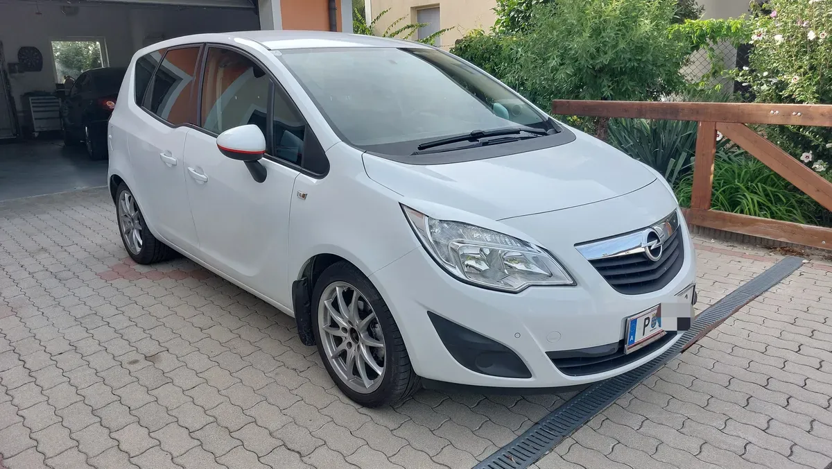 Opel Meriva 2010 photo 3