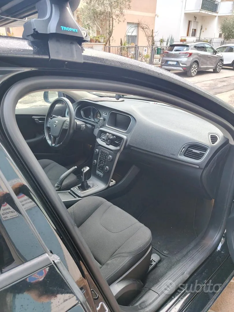 Volvo V40 2017 photo 5