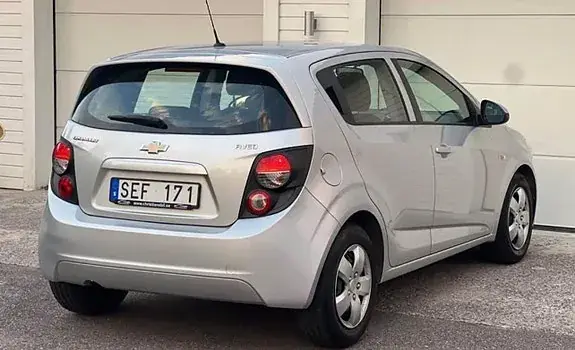 Chevrolet Aveo 2012 photo 3