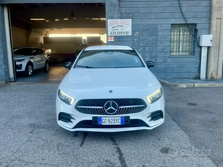 Mercedes-Benz A200 2020 photo 2