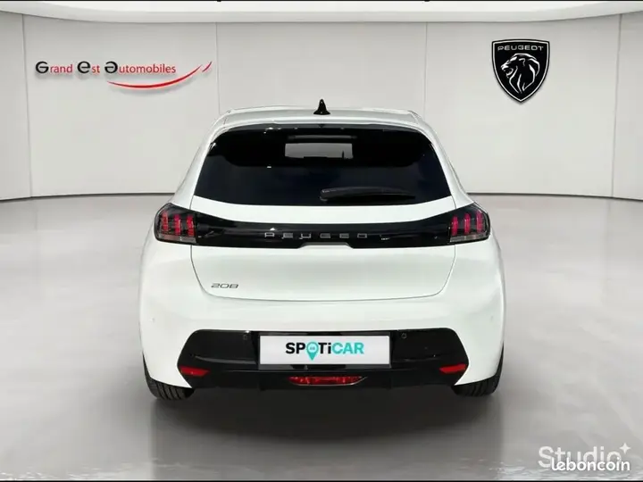 Peugeot 208 2024 photo 5