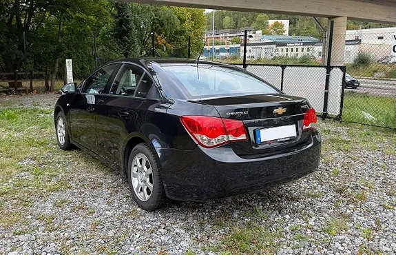 Chevrolet Cruze 2012 photo 3