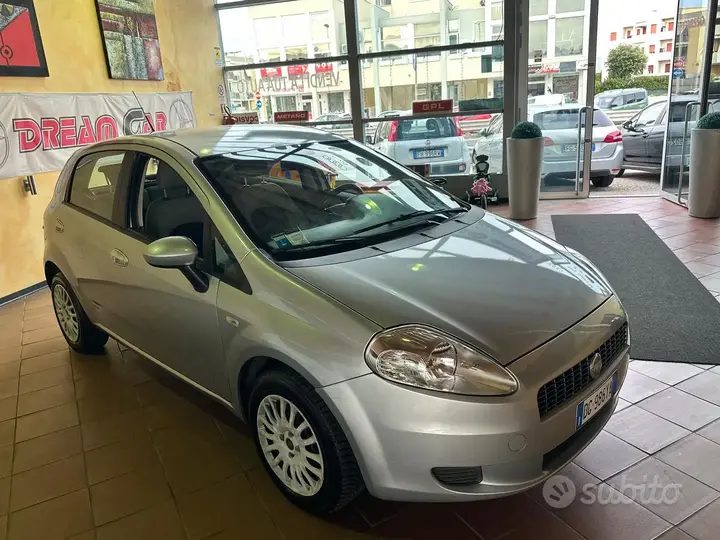Fiat Grande Punto 2007 photo 5