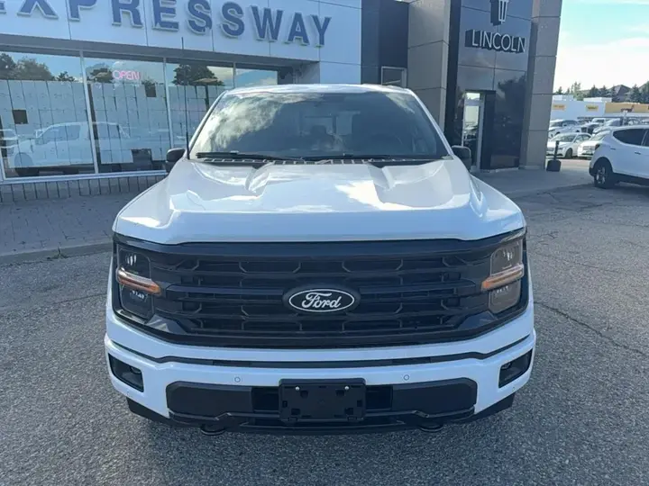 Ford F-150 2026 photo 2
