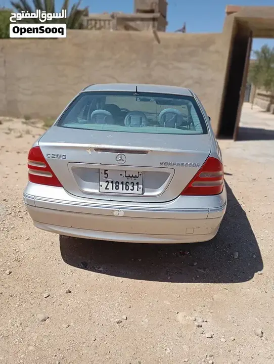 Mercedes-Benz C-Class 2004 photo 3
