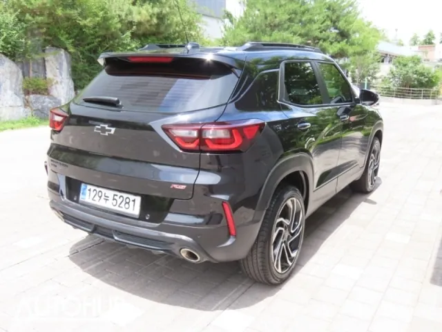 Chevrolet Trailblazer 2023 photo 3