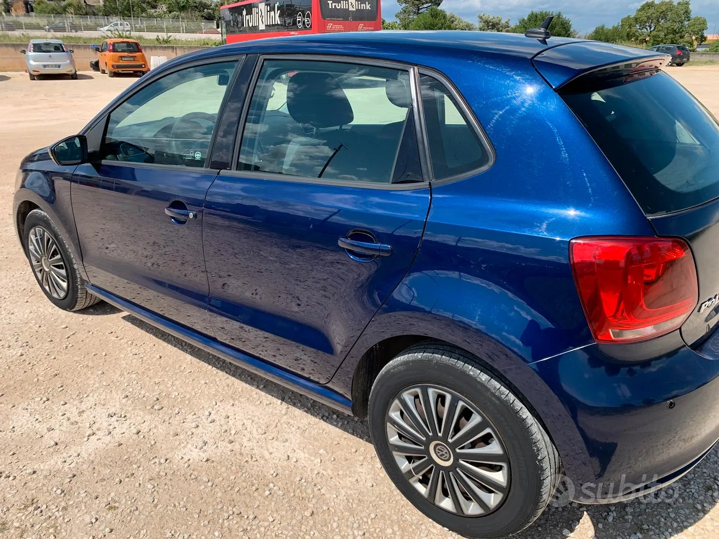 Volkswagen Polo 2010 photo 3