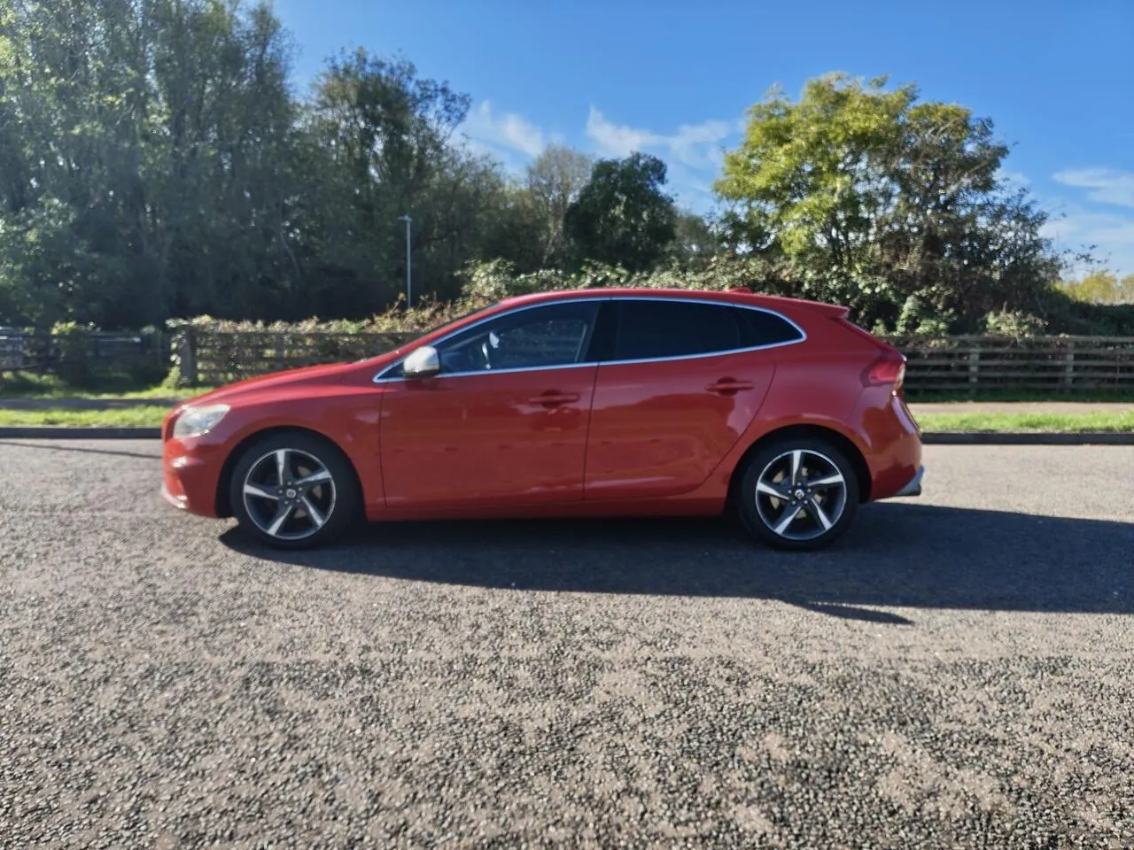 Volvo V40 2014 photo 2