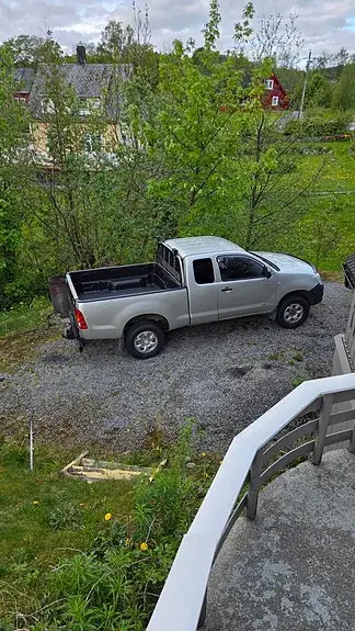 Toyota Hilux 2010 photo 2