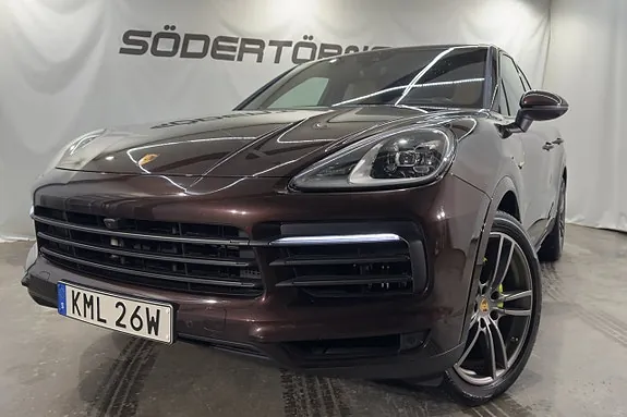 Porsche Cayenne 2023 photo 2