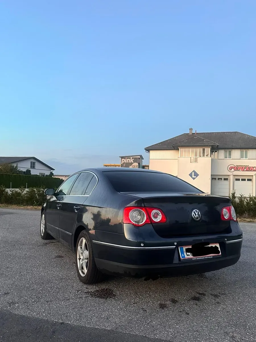 Volkswagen Passat 2005 photo 3