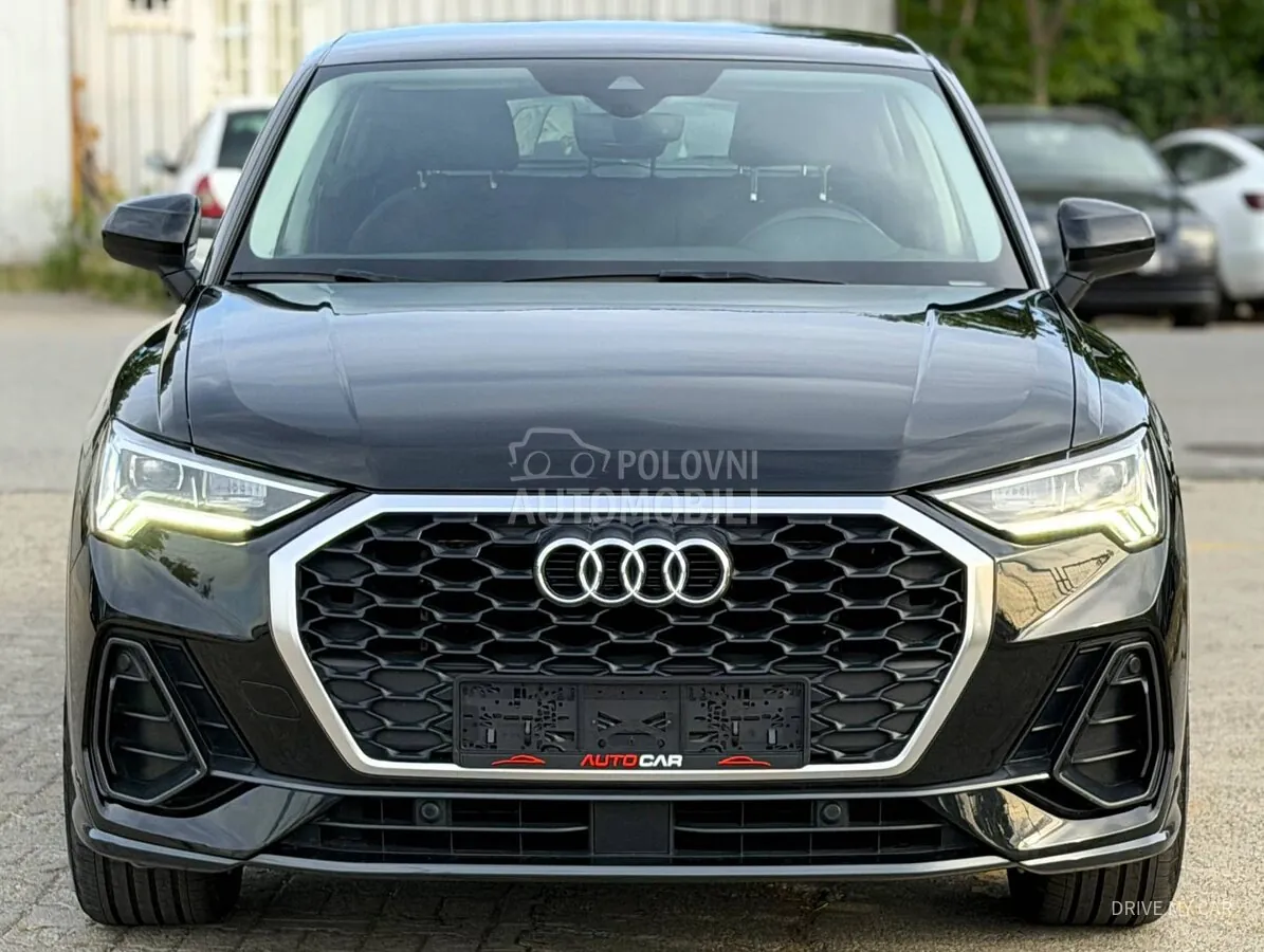 Audi Q3 2020 photo 3