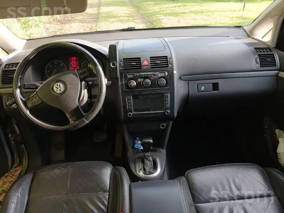 Volkswagen Touran