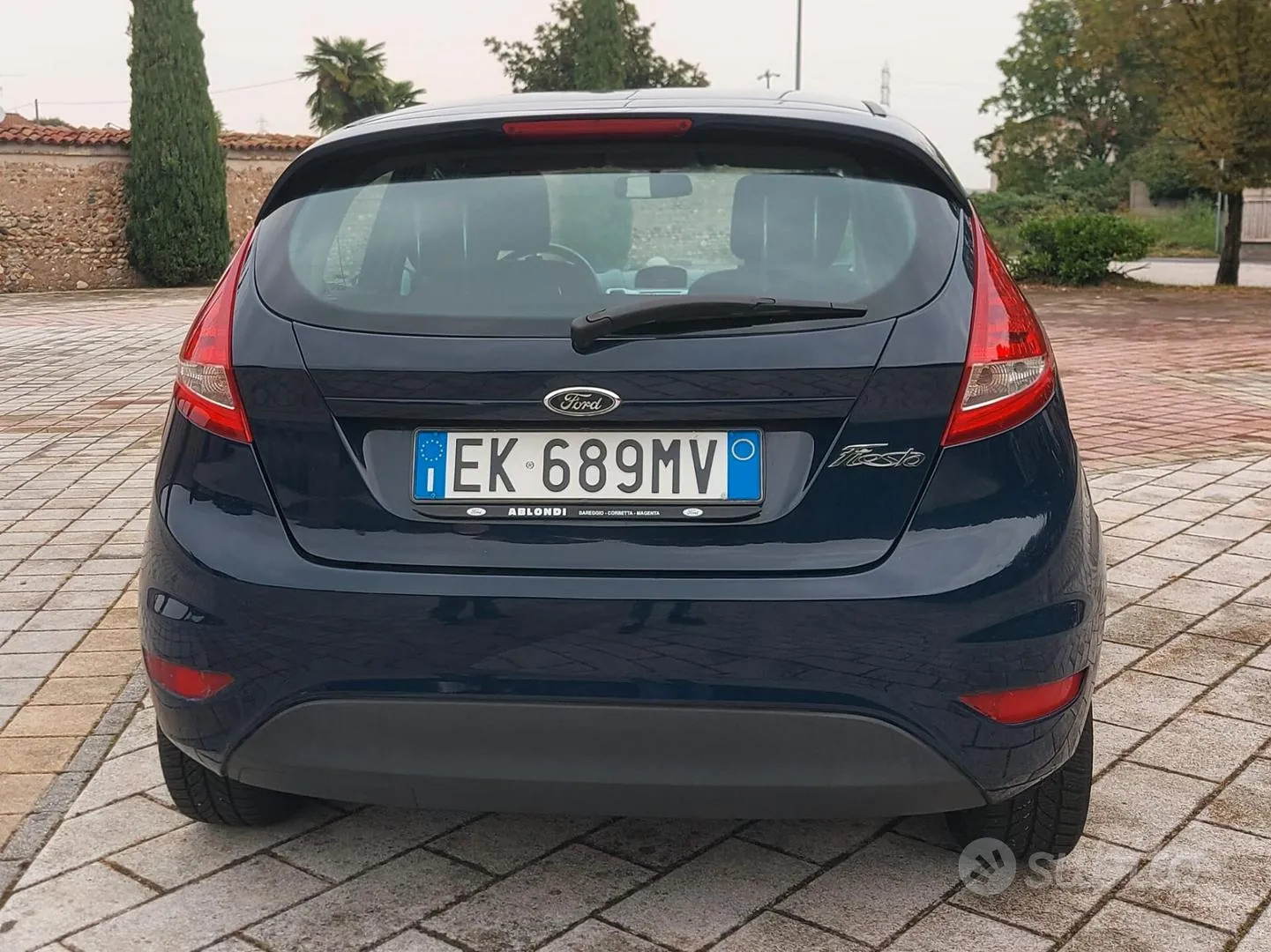 Ford Fiesta 2012 photo 3