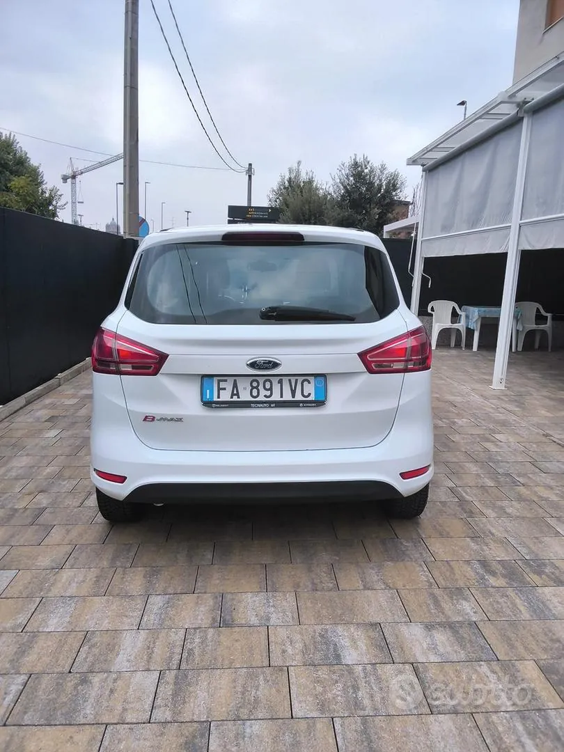 Ford B-Max 2015 photo 2