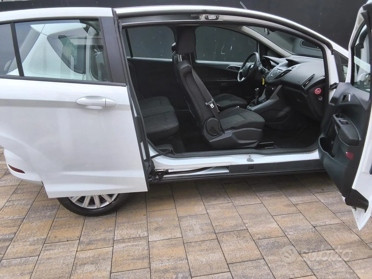 Ford B-Max 2015 photo 3