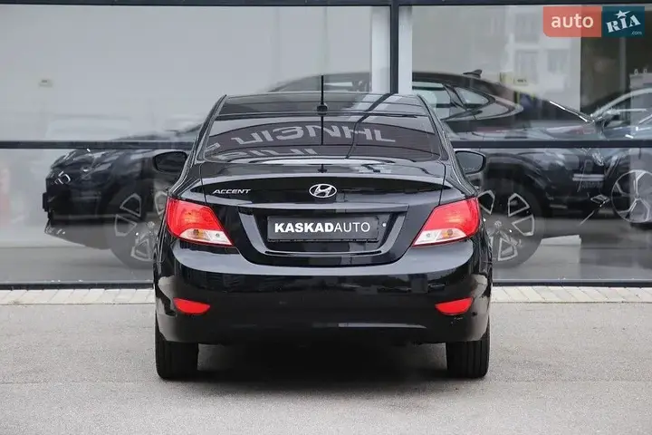 Hyundai Accent 2016 photo 5