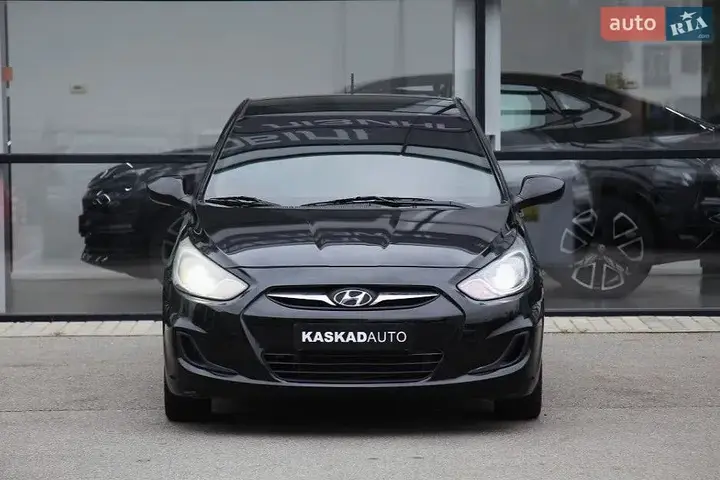 Hyundai Accent 2016 photo 2