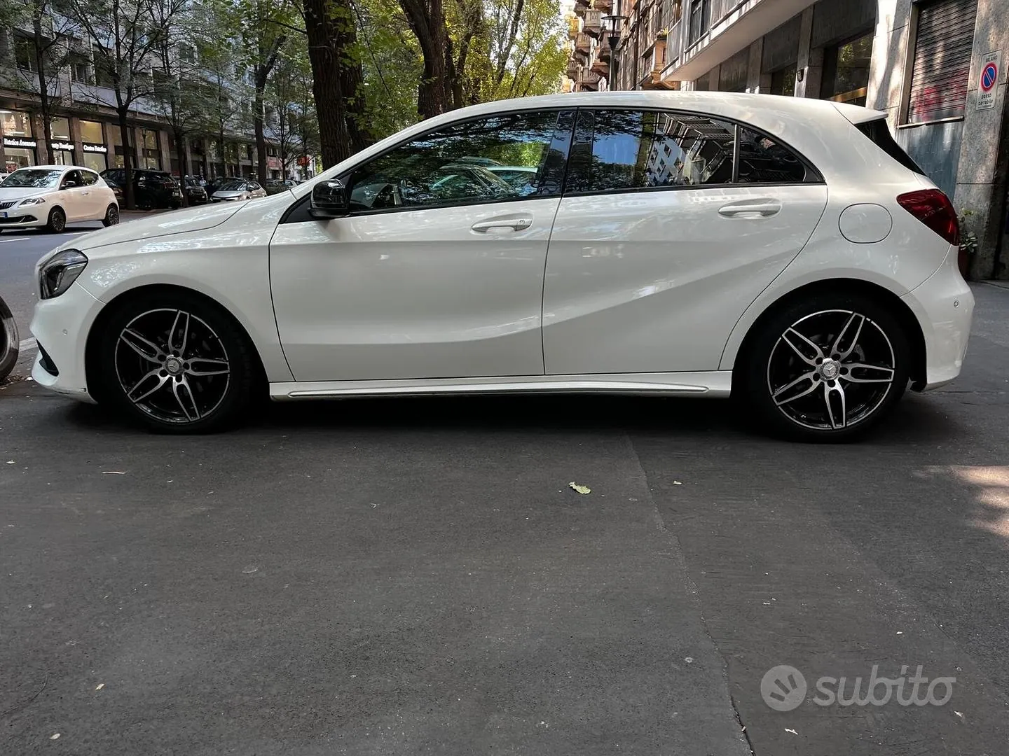 Mercedes-Benz A-Class 2016 photo 5