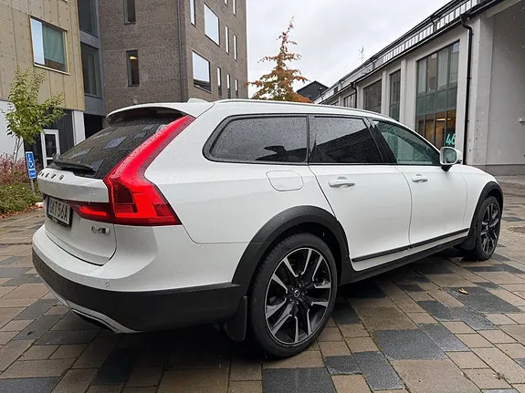 Volvo V90 Cross Country 2020 photo 4