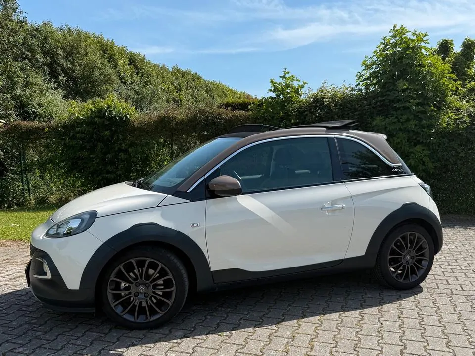 Opel Adam