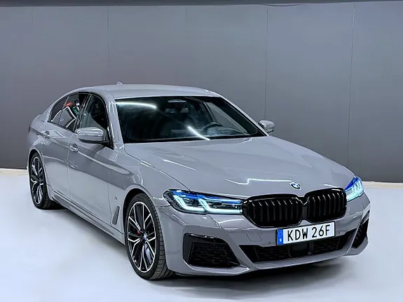 BMW M550I 2021 photo 4