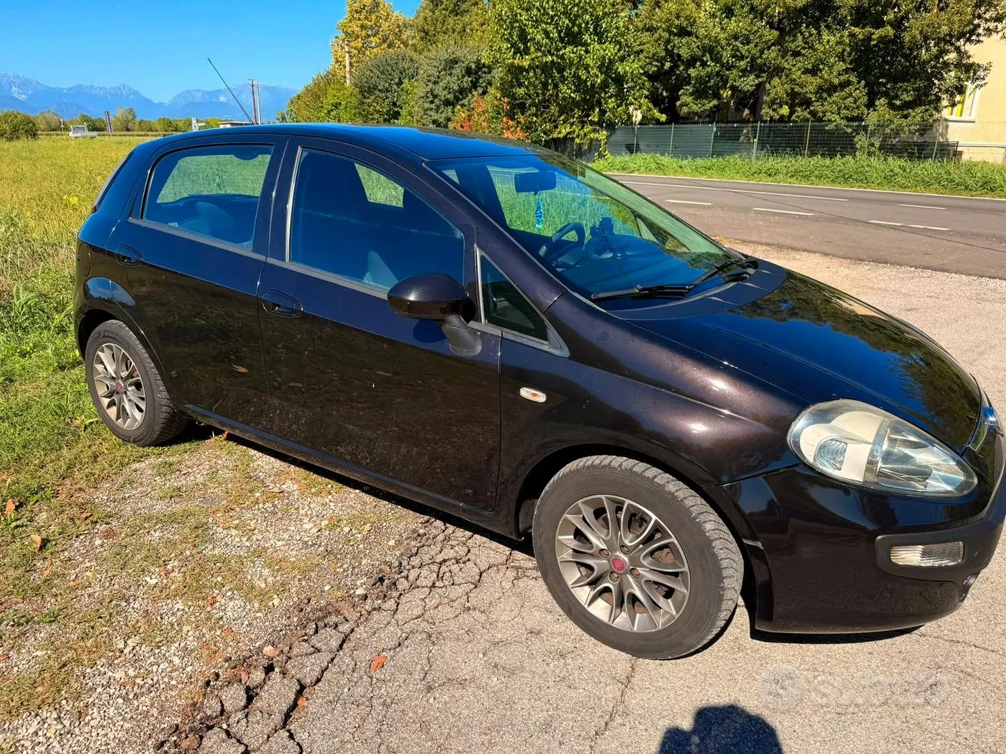 Fiat Punto Evo 2011 photo 3