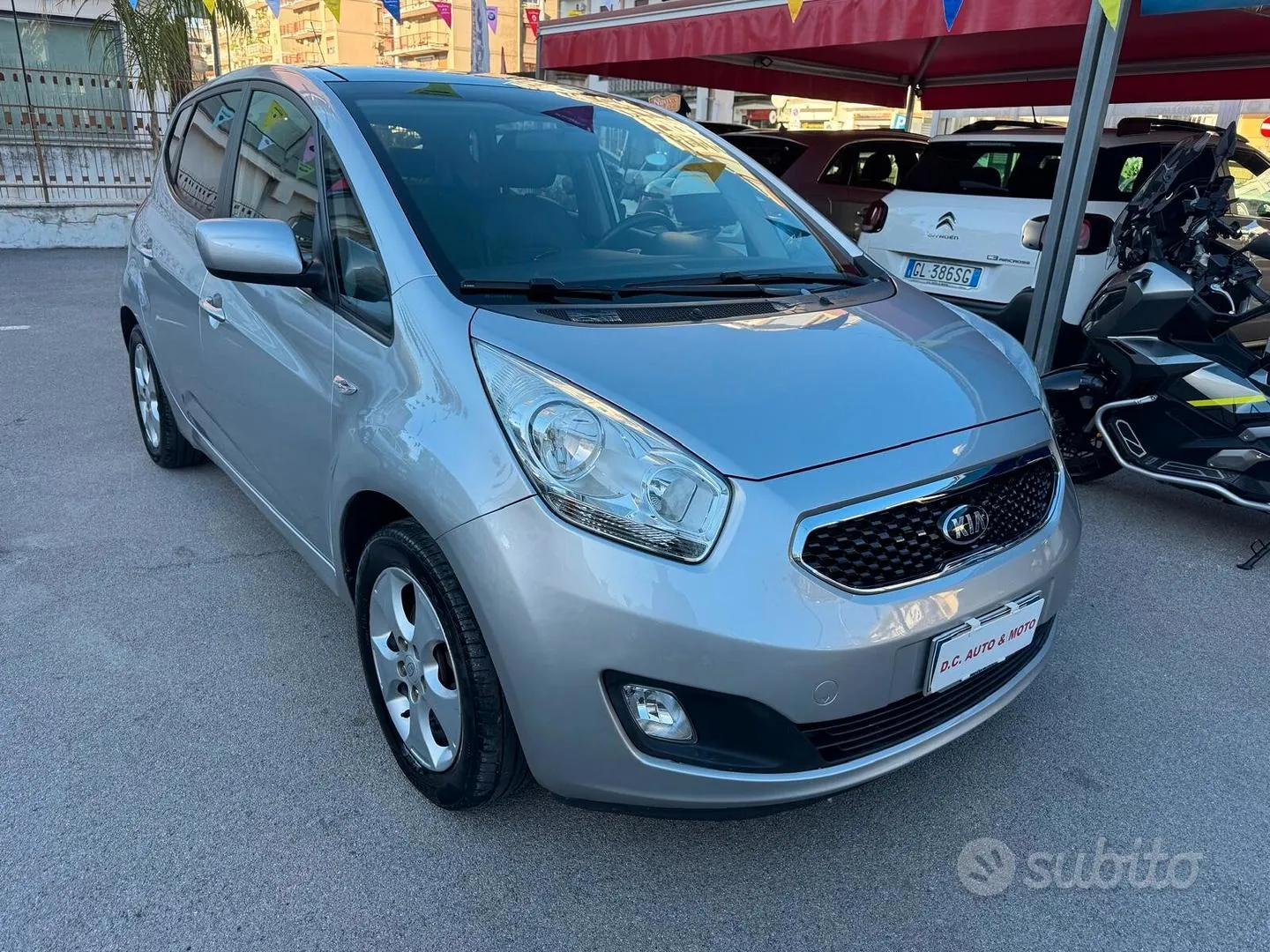 Kia Venga 2013 photo 3