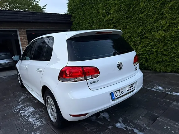 Volkswagen Golf 2013 photo 2