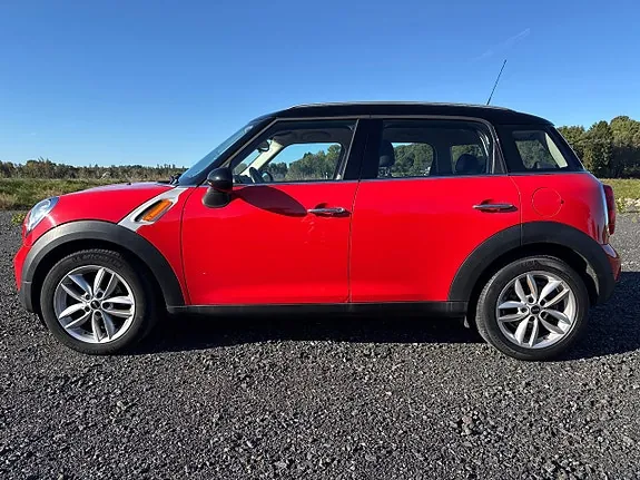 Mini Cooper 2011 photo 2