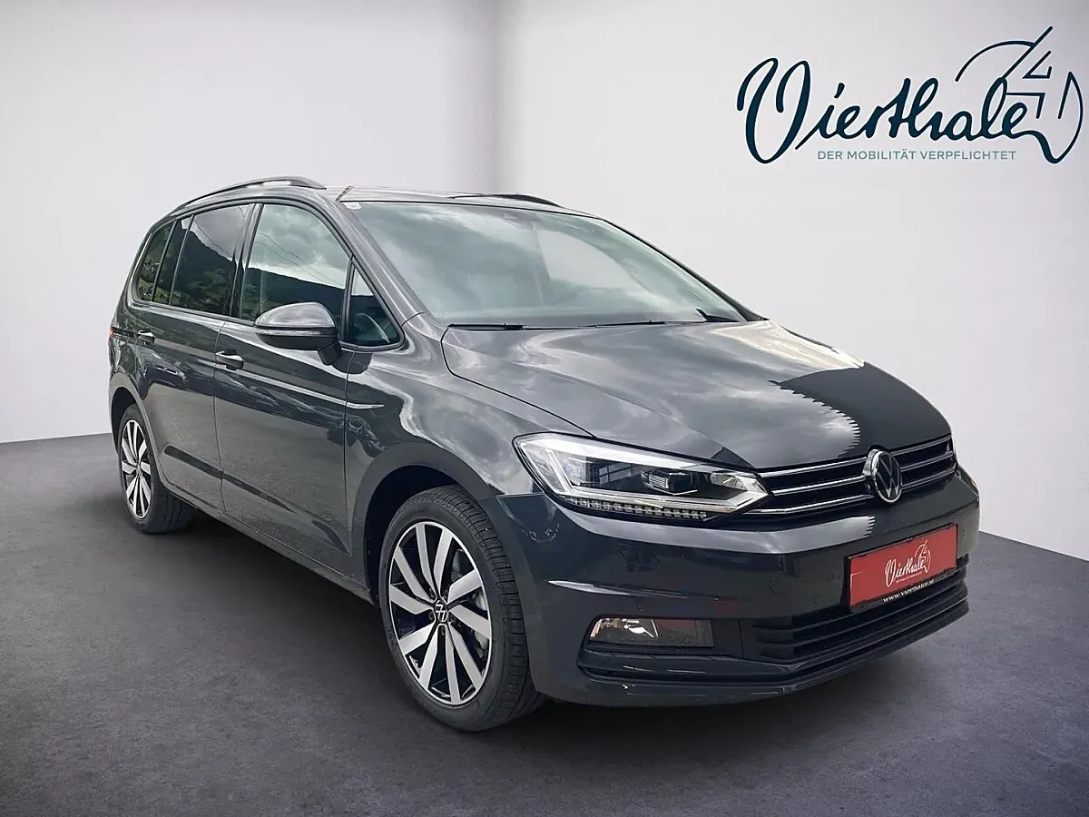 Volkswagen Touran 2026 photo 2