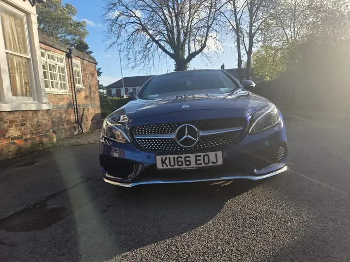 Mercedes-Benz C-Class 2016 photo 3