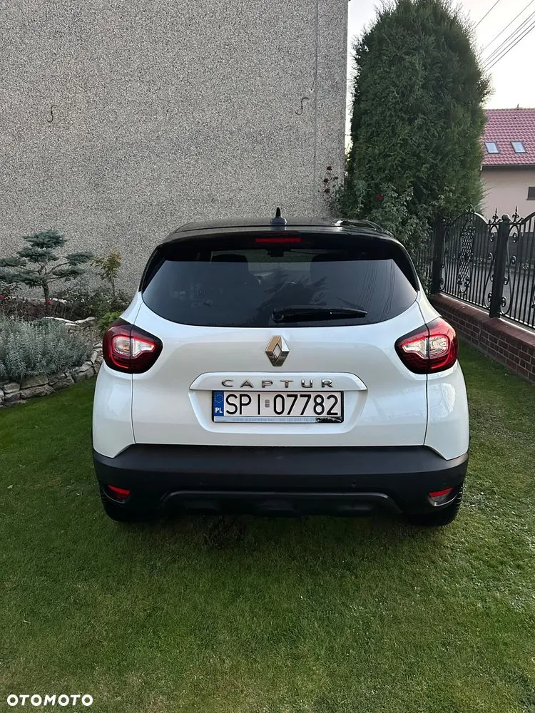Renault Captur 2018 photo 2