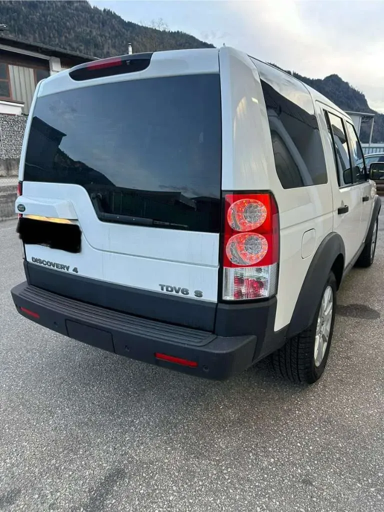 Land Rover Discovery 4 2012 photo 3
